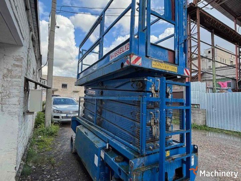 HOLLAND LIFT N165EL12 Žirkliniai keltuvai #8003