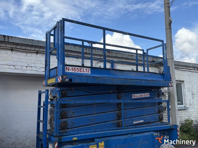 HOLLAND LIFT N165EL12 Žirkliniai keltuvai #8003