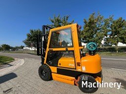 GUNTER GROSSMANN 2.5T 3M LPG CAB Šakiniai krautuvai #8025