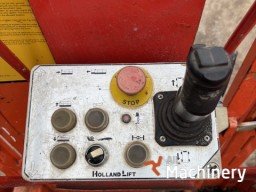 HOLLAND LIFT N165EL12 Žirkliniai keltuvai #8029