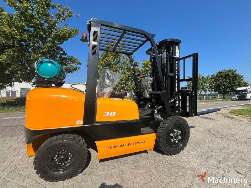 GUNTER GROSSMANN 3T 4.5M LPG Šakiniai krautuvai #8038