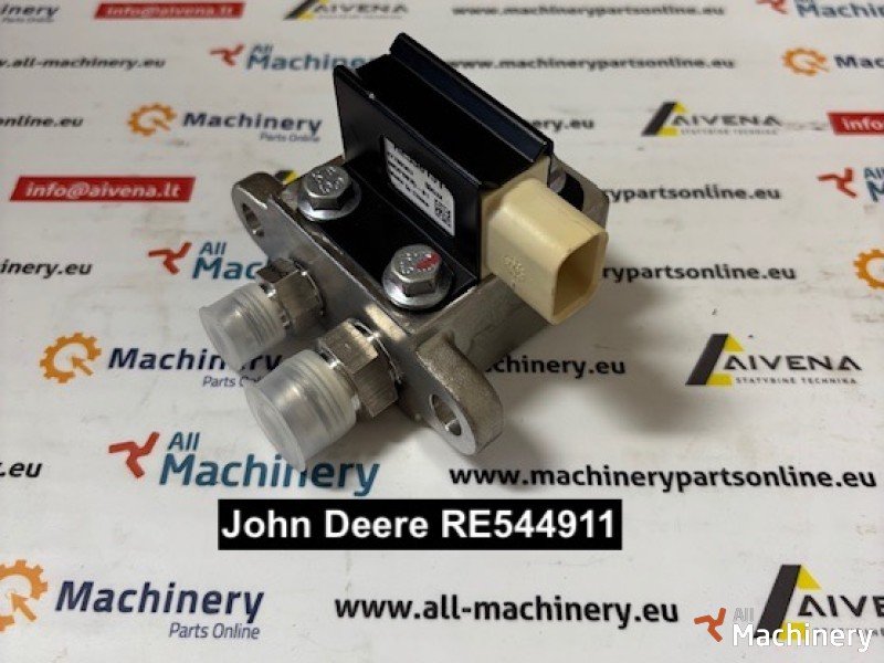 JOHN DEERE RE544911 Traktorių elektros įrangos dalys #8045