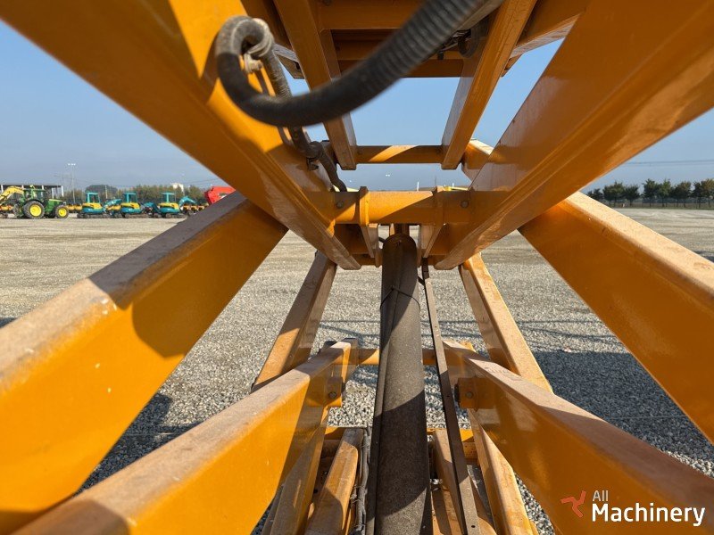 HAULOTTE Compact 10N scissor lift Žirkliniai keltuvai #8057