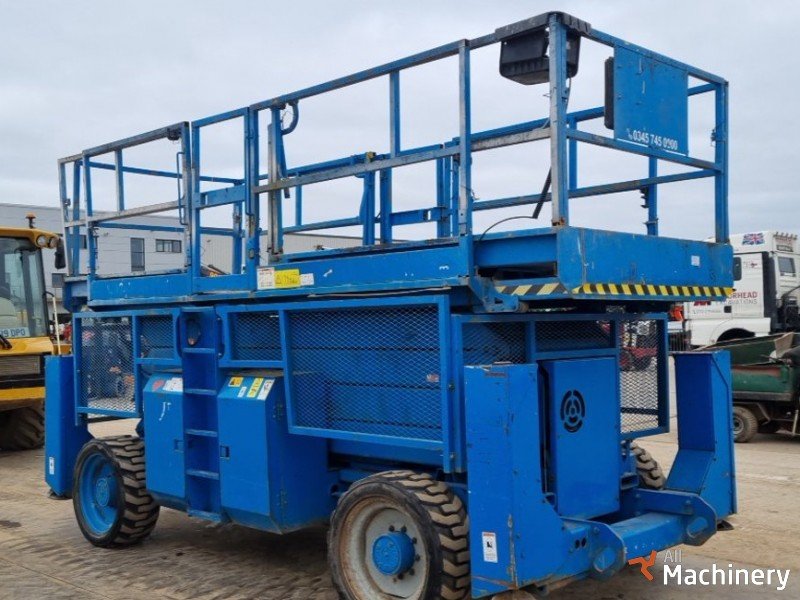 GENIE 4390 Žirkliniai keltuvai #8138