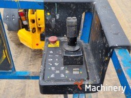 GENIE 4390 Žirkliniai keltuvai #8138