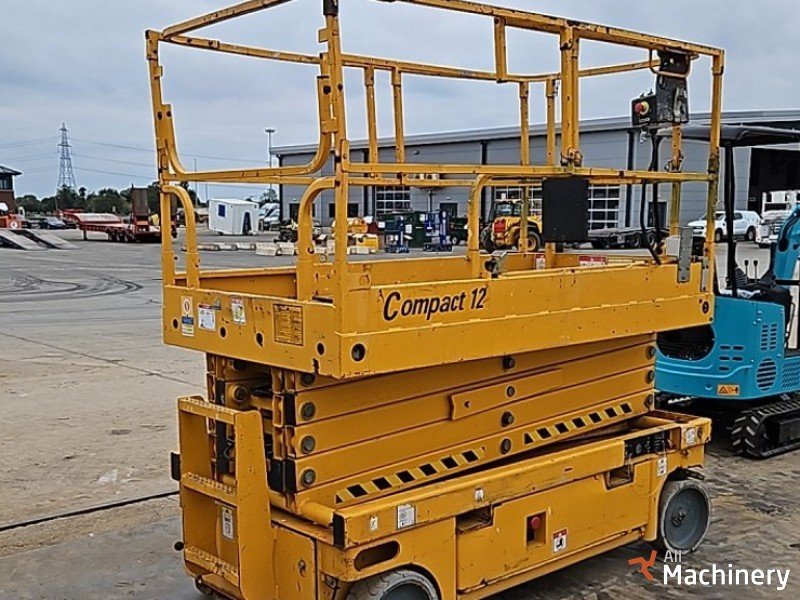 HAULOTTE Compact 12 Žirkliniai keltuvai #8148