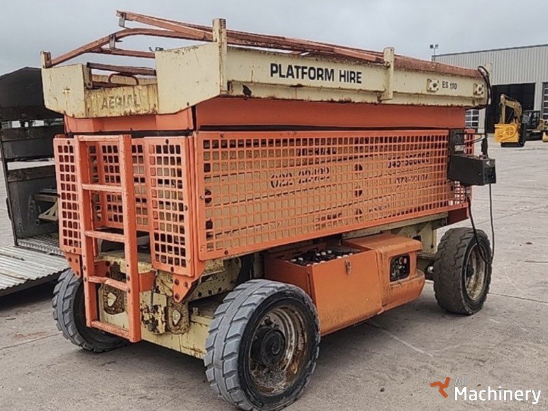 JLG M4069 Žirkliniai keltuvai #8149