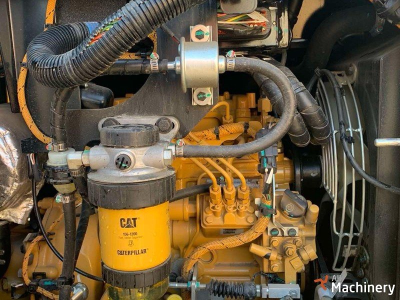 CATERPILLAR 302.7 D Mini ekskavatoriai 1-7 t. #8152