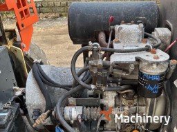 JLG M4069 Žirkliniai keltuvai (2002 m.) #8200