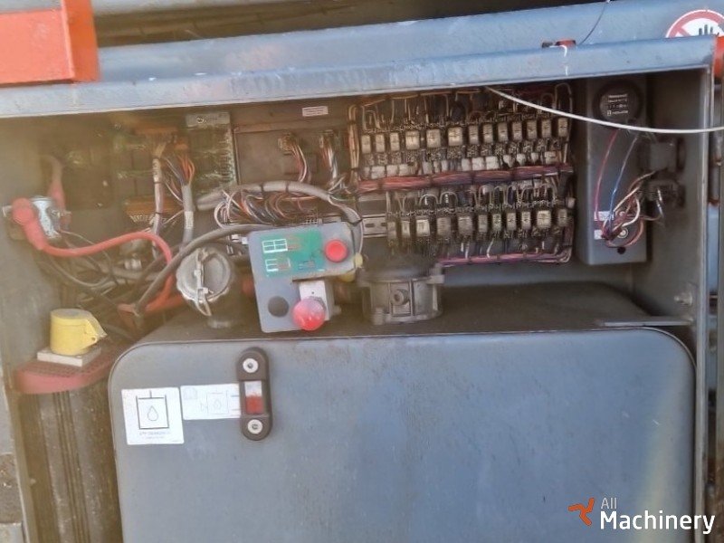 SKYJACK SJ-9241-RT Žirkliniai keltuvai (2014 m.) #8206