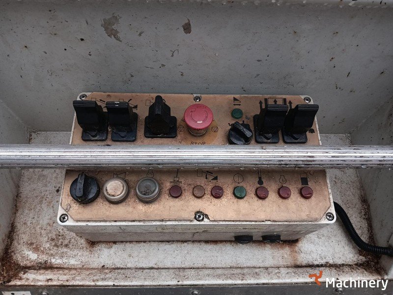 CUSTERS Verda-9 vik&scaron;riniai keltuvai (2015 m.) #8207