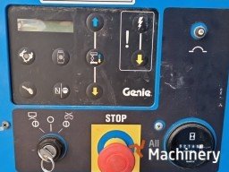 GENIE GS4390 Žirkliniai keltuvai (2013 m.) #8254