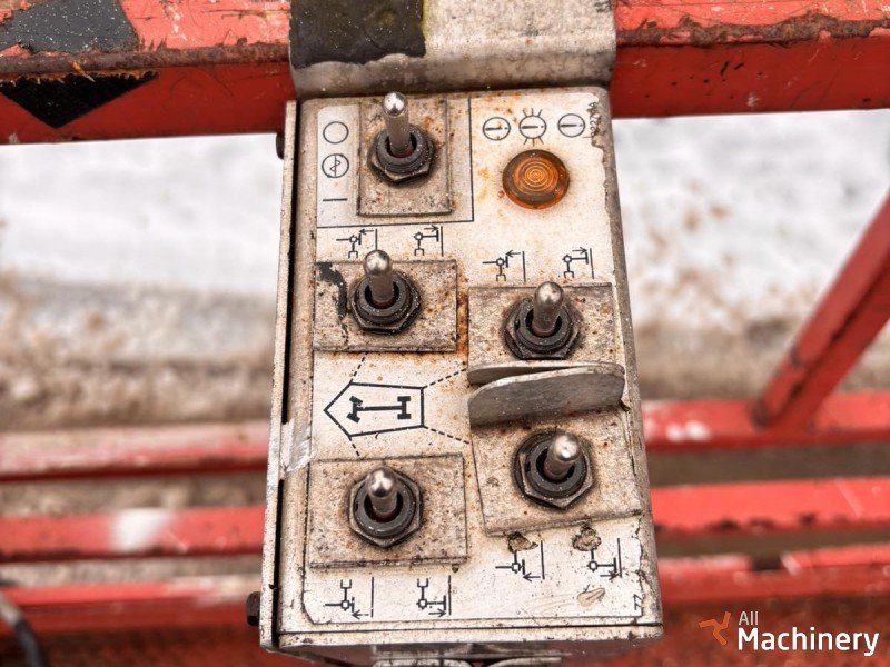 SKYJACK SJ9250 Žirkliniai keltuvai (2017 m.) #8281