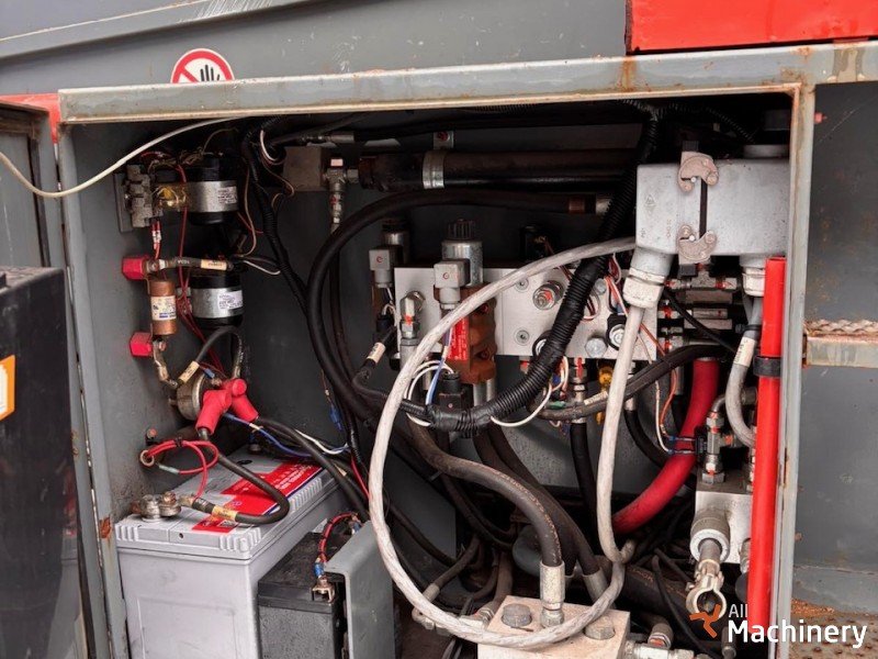 SKYJACK SJ9250 Žirkliniai keltuvai (2017 m.) #8281