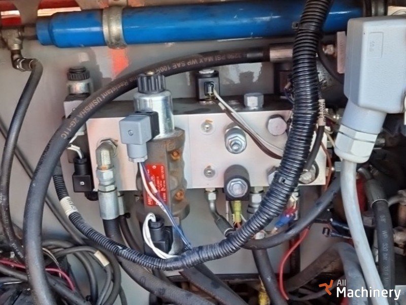 SKYJACK SJ 9250 Žirkliniai keltuvai (2013 m.) #8286