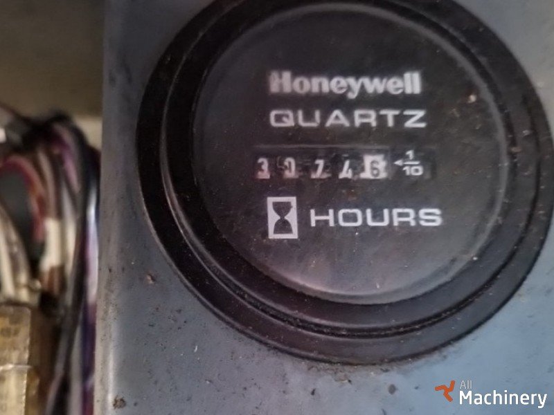 SKYJACK SJ 9250 Žirkliniai keltuvai (2013 m.) #8286