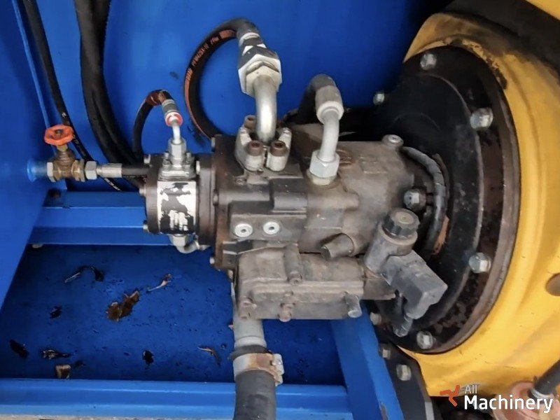 HOLLAND LIFT HL-220 D25 Žirkliniai keltuvai (2009 m.) #8288