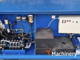 HOLLAND LIFT HL-220 D25 Žirkliniai keltuvai (2009 m.) #8288