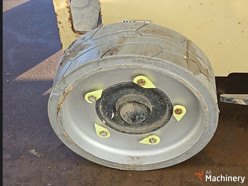 JLG 3246 ES Žirkliniai keltuvai (2014 m.) #8290