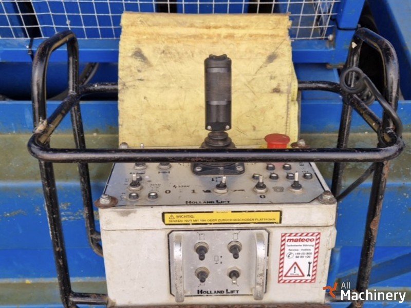 HOLLAND LIFT Holland Lift B165DL 25 Žirkliniai keltuvai (2011 m.) #8308