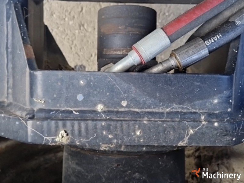 HOLLAND LIFT Holland Lift B165DL 25 Žirkliniai keltuvai (2011 m.) #8308