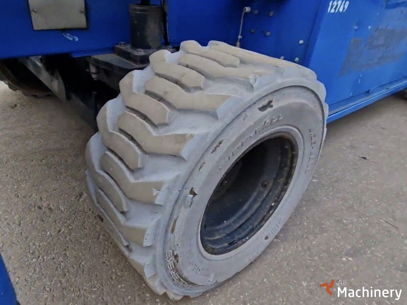 HOLLAND LIFT Holland Lift B165DL 25 Žirkliniai keltuvai (2011 m.) #8308