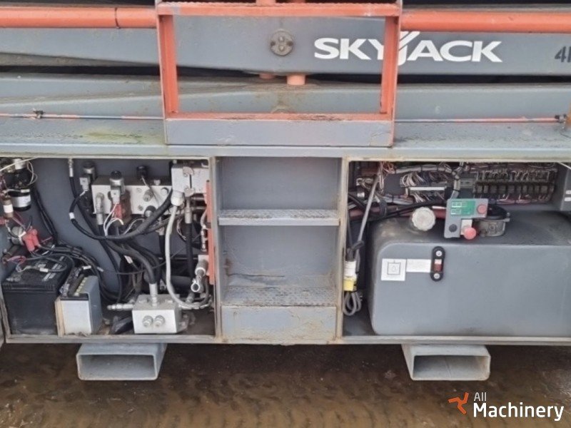 SKYJACK SJ9241 Žirkliniai keltuvai (2015 m.) #8335