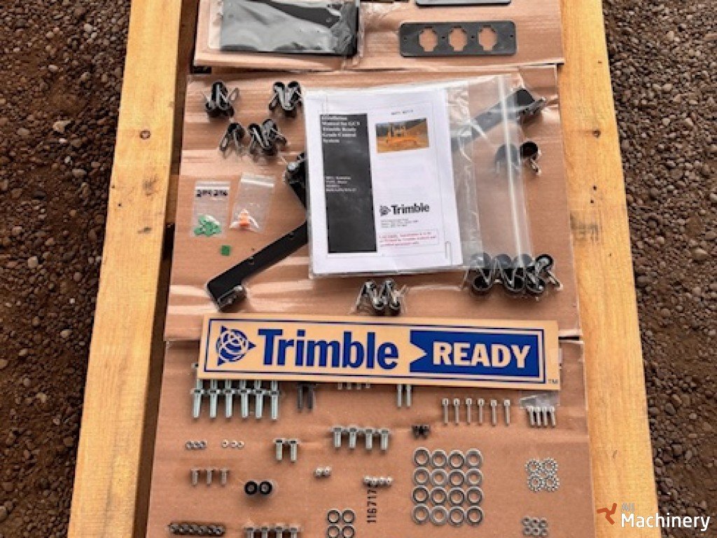 KOMATSU Trimble GCS for Komatsu D65EX/PX/WX-17 elektros įranga #9248