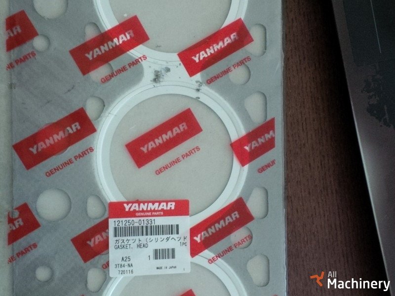 YANMAR 3T84 Nauji dyzeliniai varikliai #965